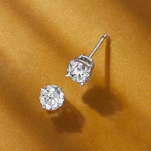 Uncover the brilliance of your diamonds with our exquisite Earring Settings - crafted for maximum sparkle, choose from classic prong to modern halo designs.