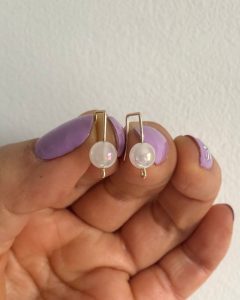 Earring Cleaning Solution: Sparkle and Shine插图2
