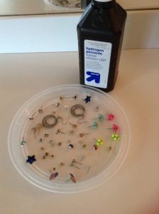 Earring Cleaning Solution: Sparkle and Shine插图4