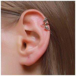 Inner vs. Outer Conch Piercing: Finding Your Style 插图3