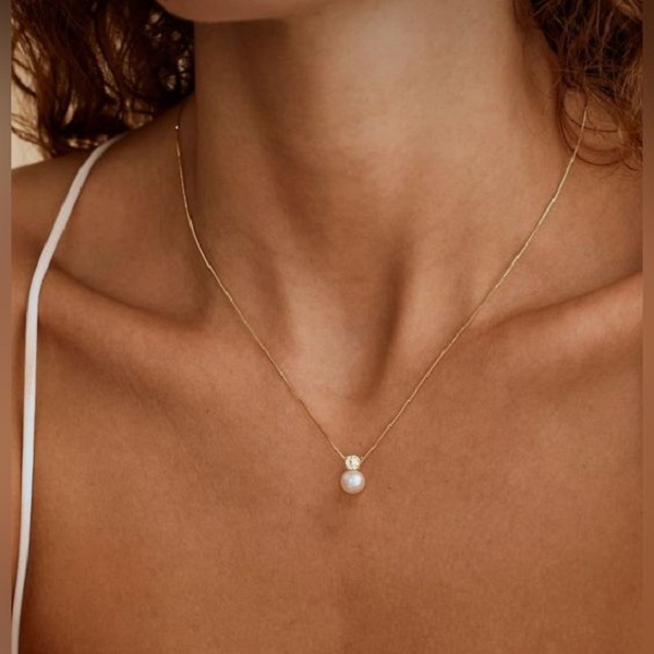 Unravel the mystery of "pearl necklace" 