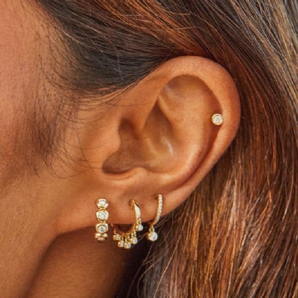 Discover the charm of huggie earrings