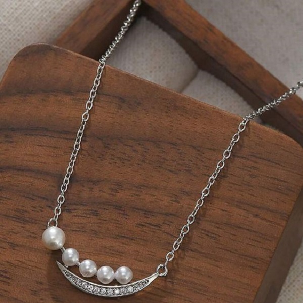 Unravel the mystery of "pearl necklace" 