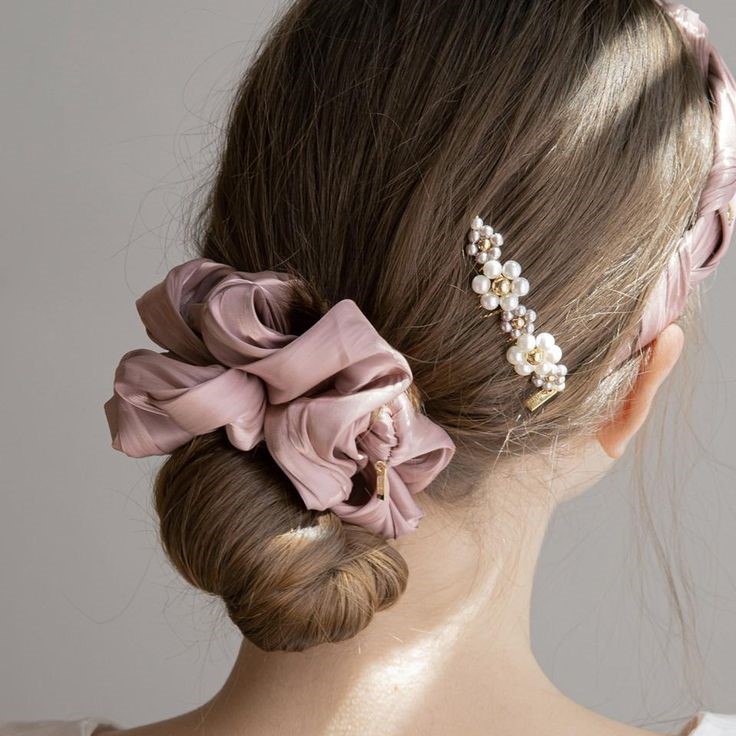 silk scrunchie