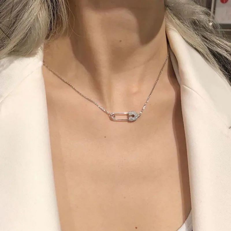 safety pin necklace