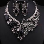 jewelry to wear with black dress for wedding