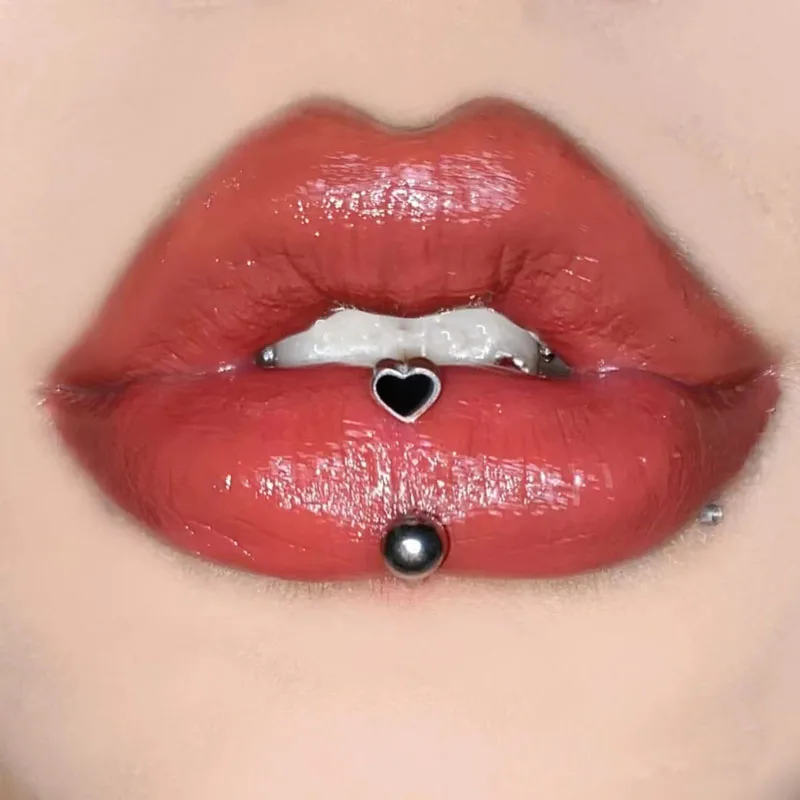 lip piercing types