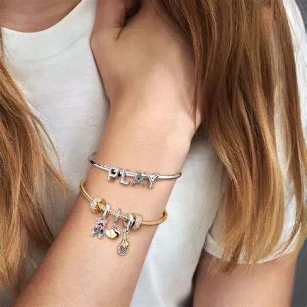 Confused by Fakes? Learn What Is a Original Pandora Bracelet插图1 pandora bracelet