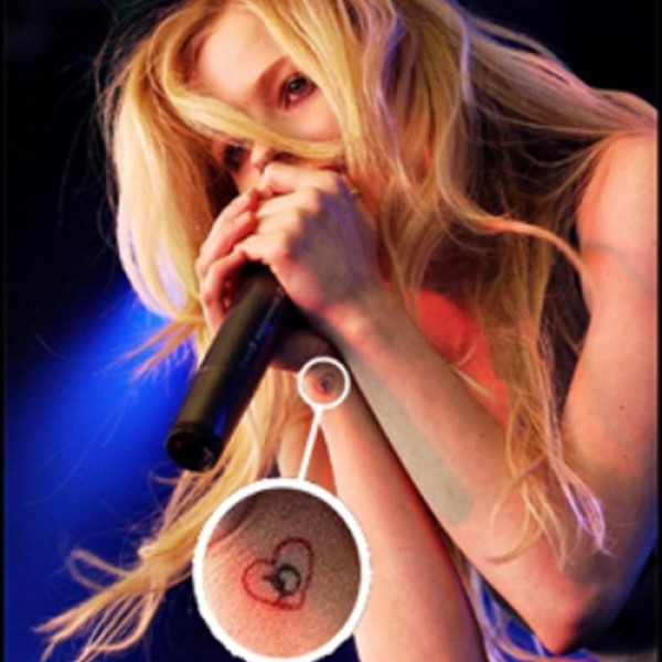 avril lavigne tattoos